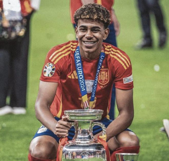 锦标赛泡沫期（Bubble）：如何利用对手的生存心理收割。（锦标赛泡沫阶段（Bubble）：如何借助对手的求生心态扩大筹码优势）